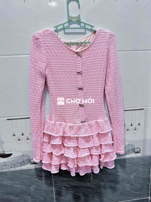 Đầm nữ len hồng eo dưới 74cm