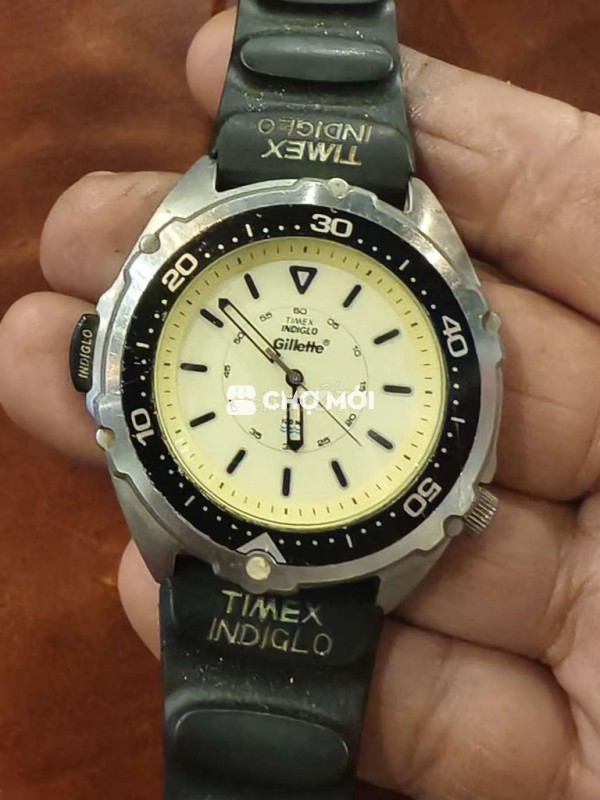 Đồng hồ đeo tay TIMEX Nam Thép không gỉ