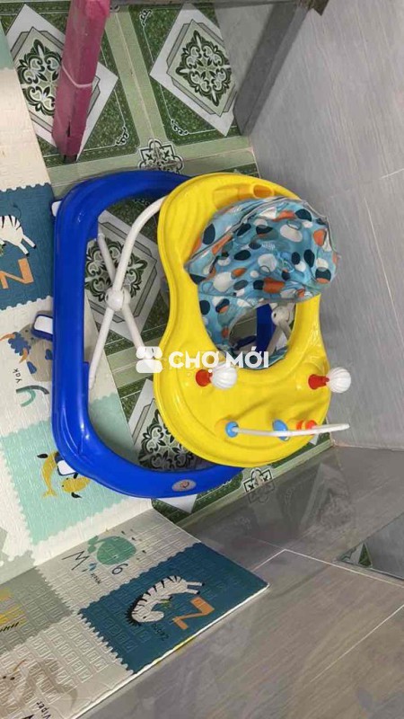 Xe tập đi trẻ em Vàng Xanh