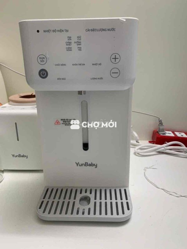 Máy đun nước pha sữa YunBaby Trắng