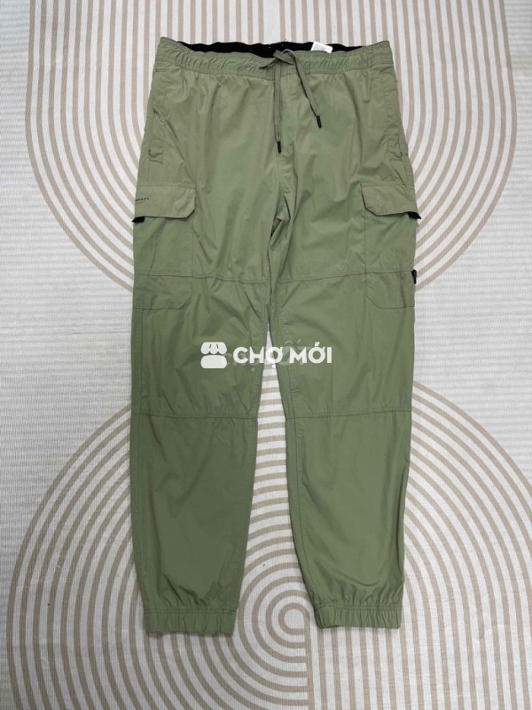 Quần HM size S Số đo: eo 90-100, dài 100, ống 14 G