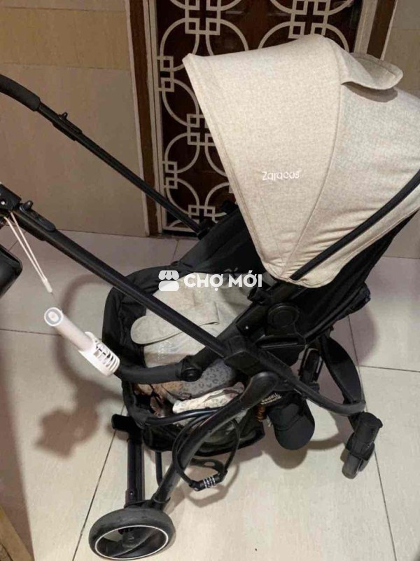 Xe đẩy Zaracos màu Be