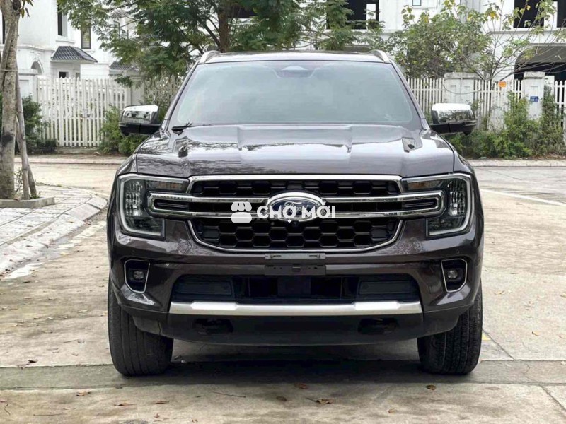 Ford Everest 2023 2.0L Titanium 4x2 60.000 km