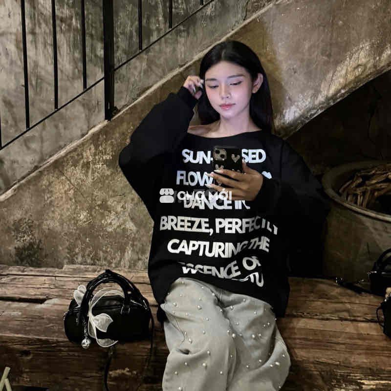 Áo thun nữ lệch vai