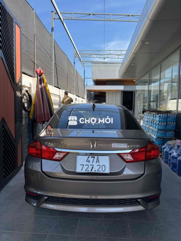 Honda City 2017 1.5 TOP - 160000 km