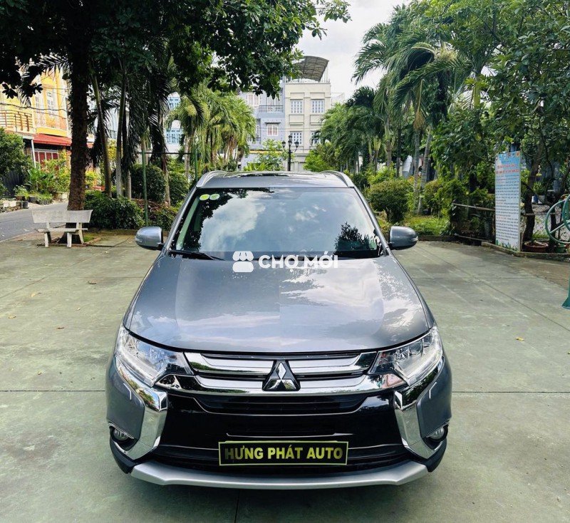 Mitsubishi Outlander 2.0 Premium 2019, full hãng