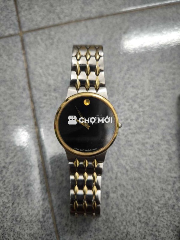 Đồng hồ Movado kim loại Nam