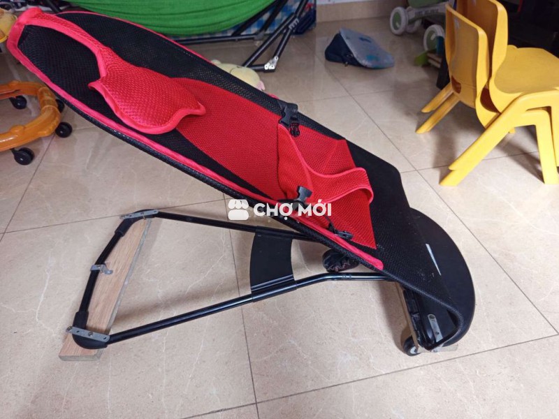 Ghế rung, ghế nhúng chữ A trẻ em Đỏ Đen