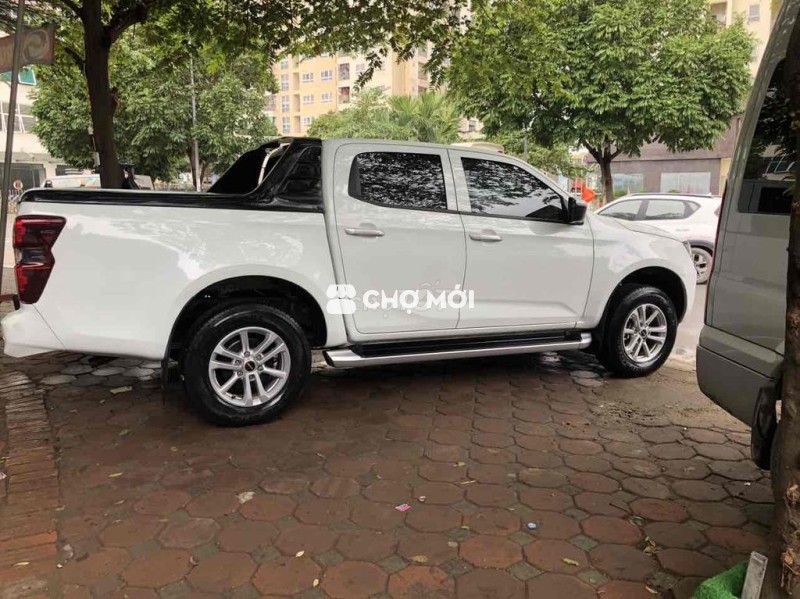 Isuzu Dmax 2021 Prestige1.9 4X2 AT - 80000 km