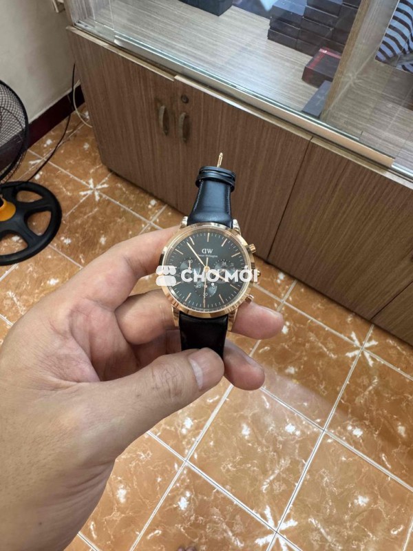 Đồng hồ Daniel Wellington Nam 42mm