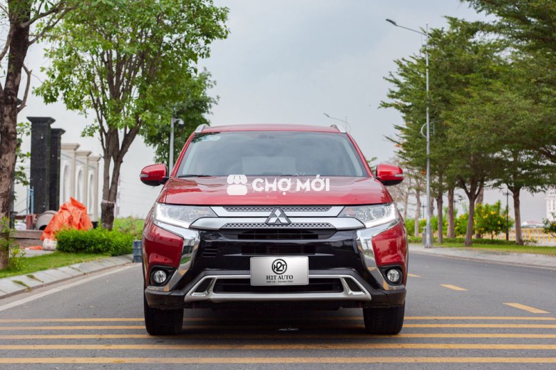 Mitsubishi Outlander 2021 CVT 2.0L 40000 km Đỏ