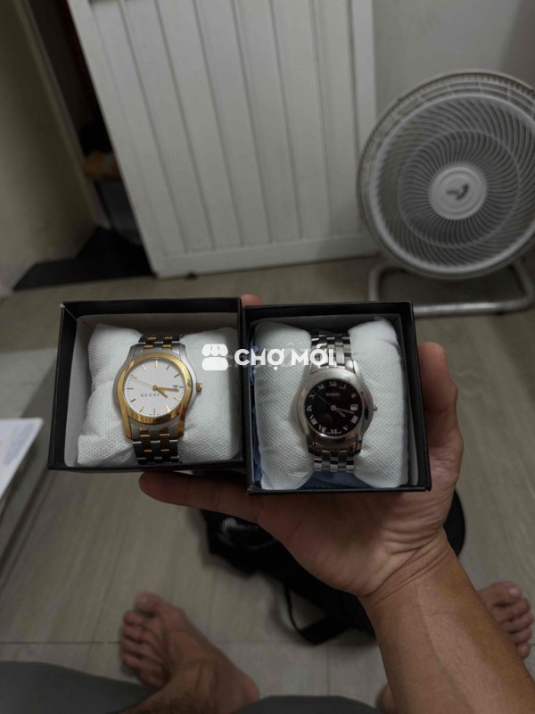 Đồng hồ đeo tay Gucci Kim loại Mới