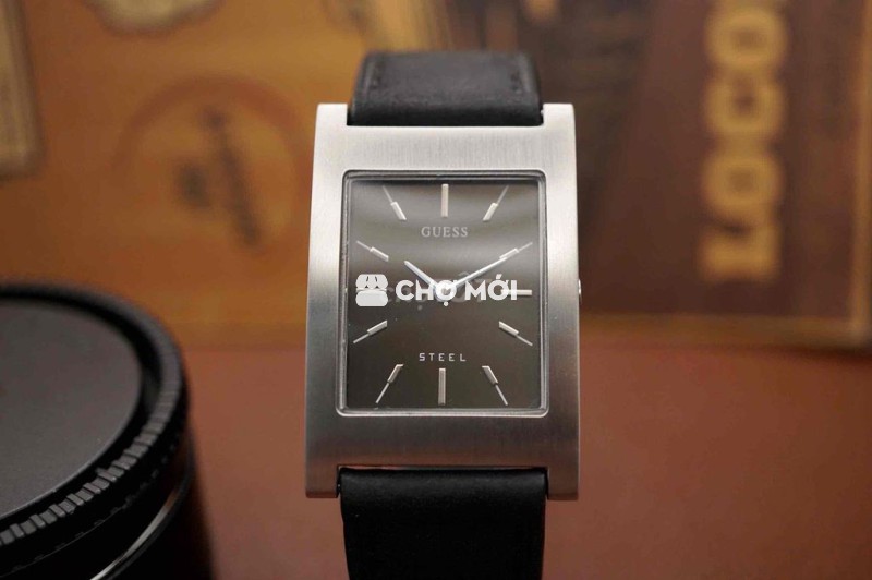Đồng hồ Guess Rectangle Nam Thép