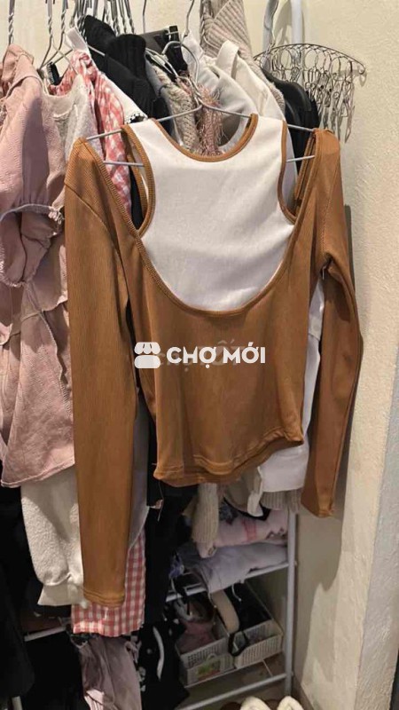 Áo croptop len gân nữ