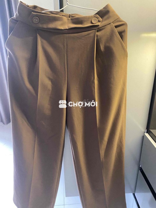 Quần nữ size M màu Nâu