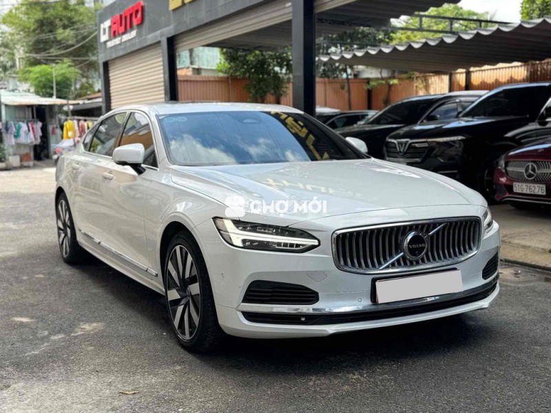 Volvo S90L PLUS 2024 Ultimate Recharge T8