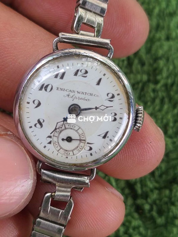 Đồng hồ Enicar quay chảo
