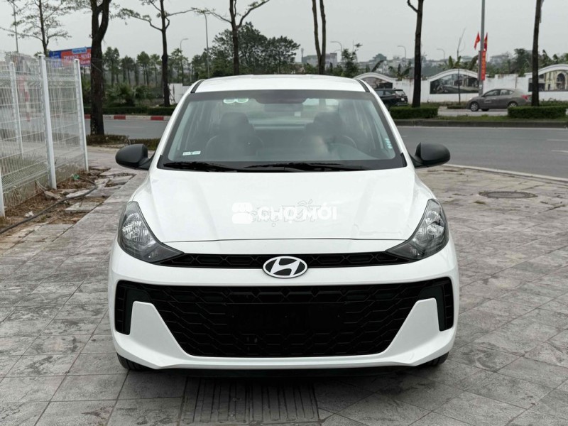 Hyundai Grand i10 2025 sedan MT - 18000 km