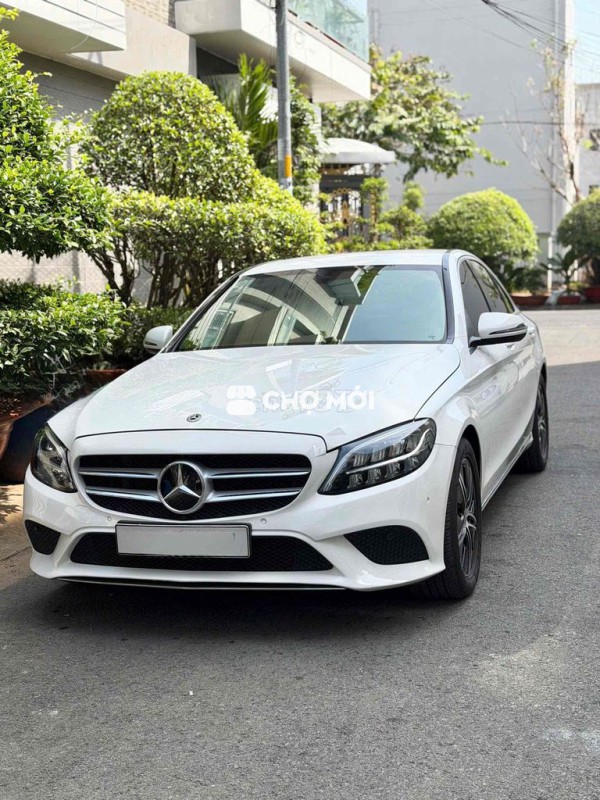 Mercedes-Benz C180 2020 Trắng 70000 km