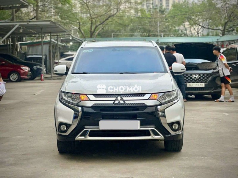 Mitsubishi Outlander 2020 CVT 70000 km