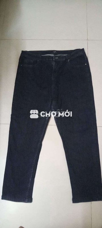 Quần jean nam Mango ống đứng