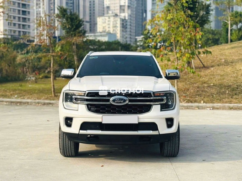 Ford Everest 2022 2.0 4x2 Titanium
