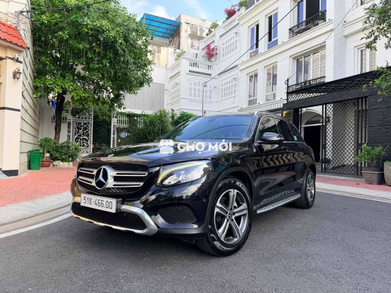 Mercedes-Benz GLC 200 máy 2.0 Turpo model 2019