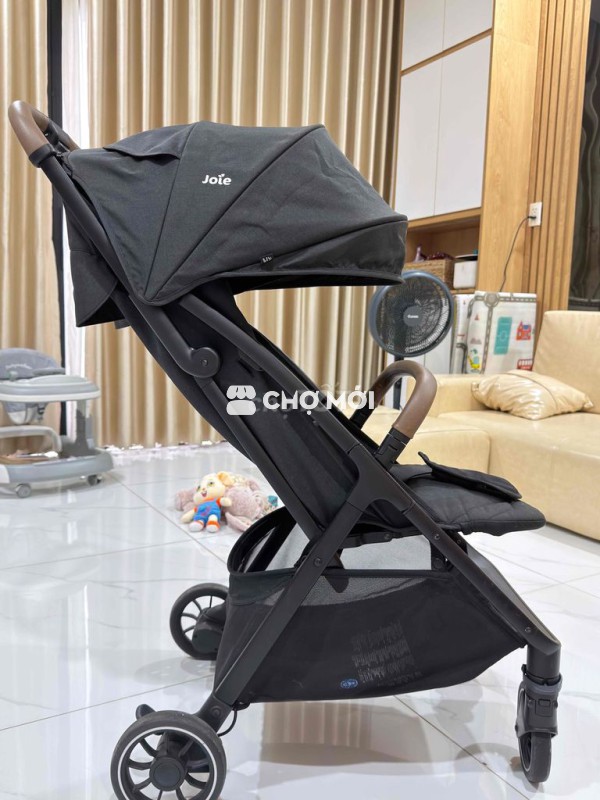 Xe đẩy Joie Đen Sơ sinh