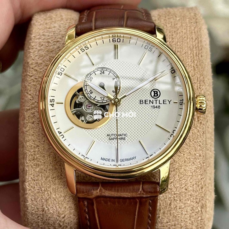 Đồng hồ Bentley BL1832 Open heart hàng trưng bày