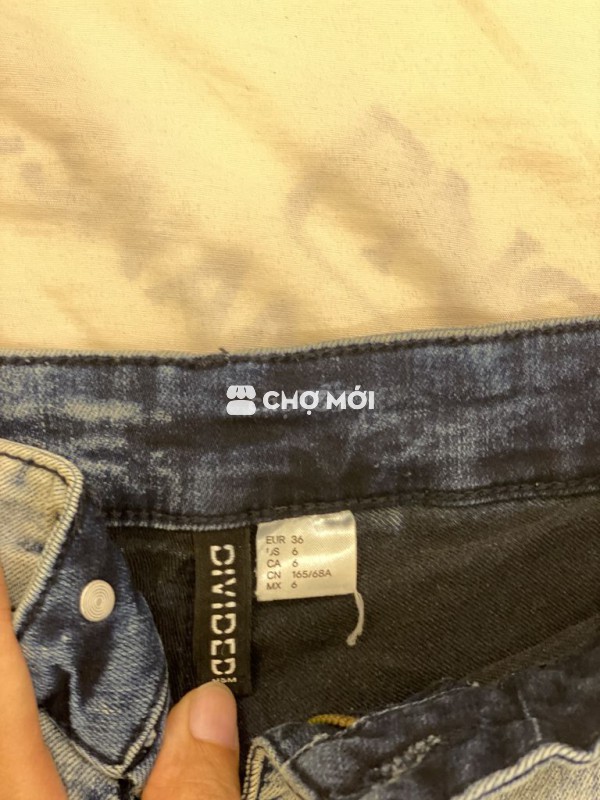 Quần shorts H&M nữ vải dye