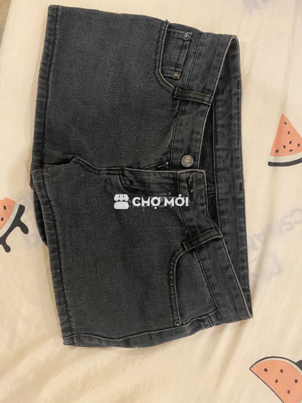 Quần shorts nữ denim size M