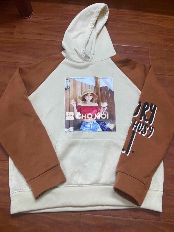 Áo hoodie Nữ