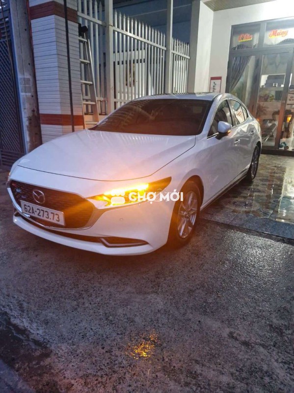 Mazda 3 2024 Premium Trắng 15.000km