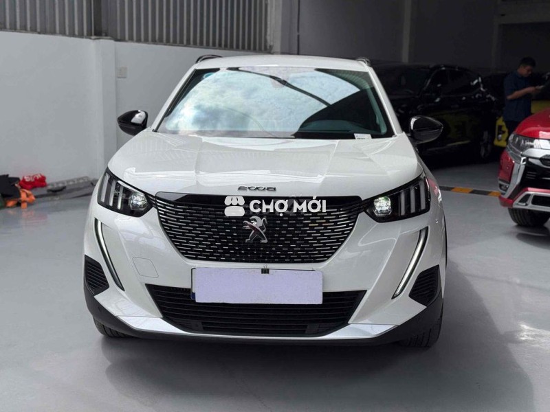 Peugeot 2008 2024 GTLine 8.000km Trắng