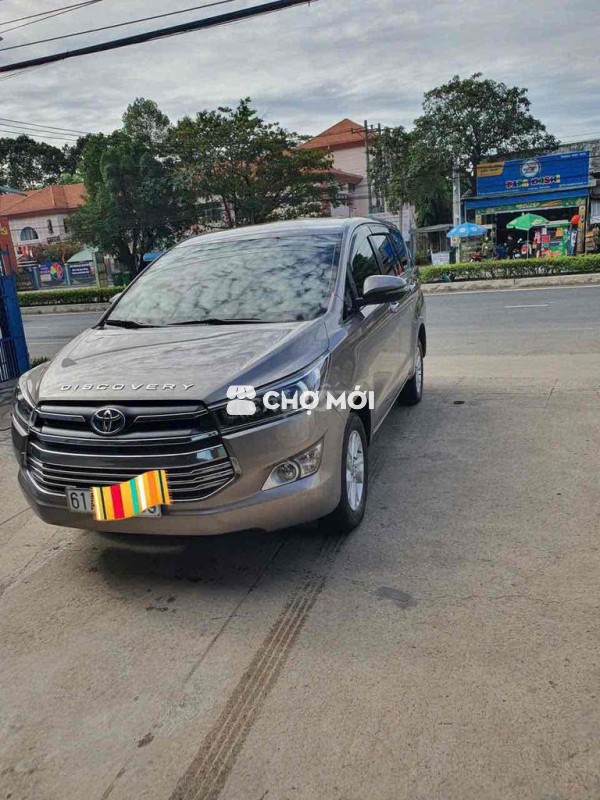 Toyota Innova 2018 Nâu