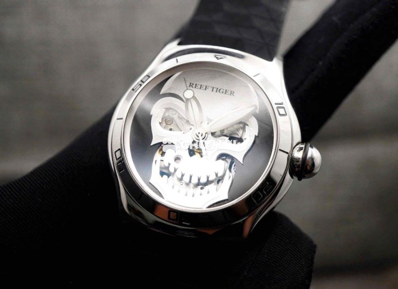 Đồng hồ Reef Tiger Skull Automatic Nam Chính Hãng