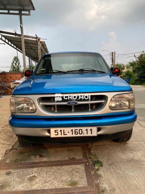 Ford Explorer 1996 - 200000 km