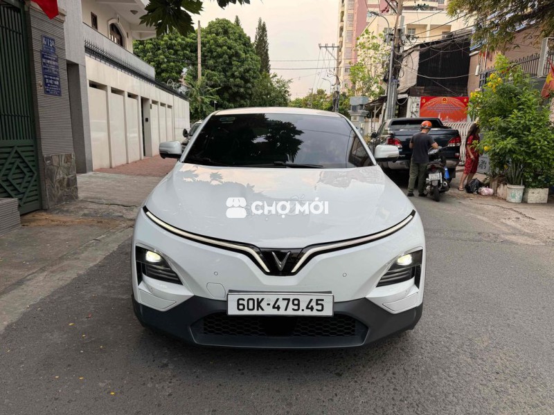 VinFast VF6 Plus Mua T12/2024 Màu Trắng xe zin 99%