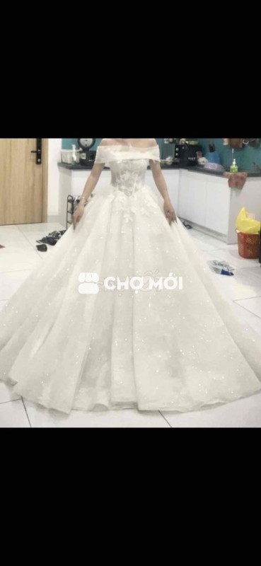 Váy cưới nữ ren trắng