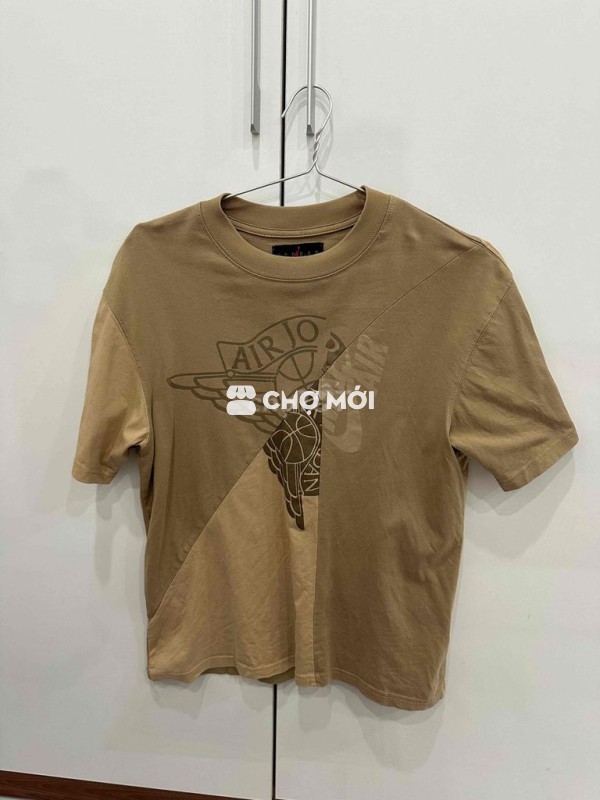 Áo thun Jordan Unisex màu Nâu