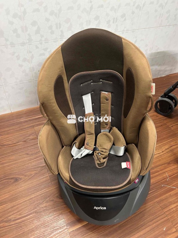 Pass Ghế ô tô Aprica Nhật Bản - Xoay 360 độ - Giá