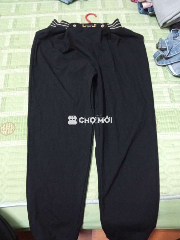 Quần jogger nữ đen size S đã bó bụng