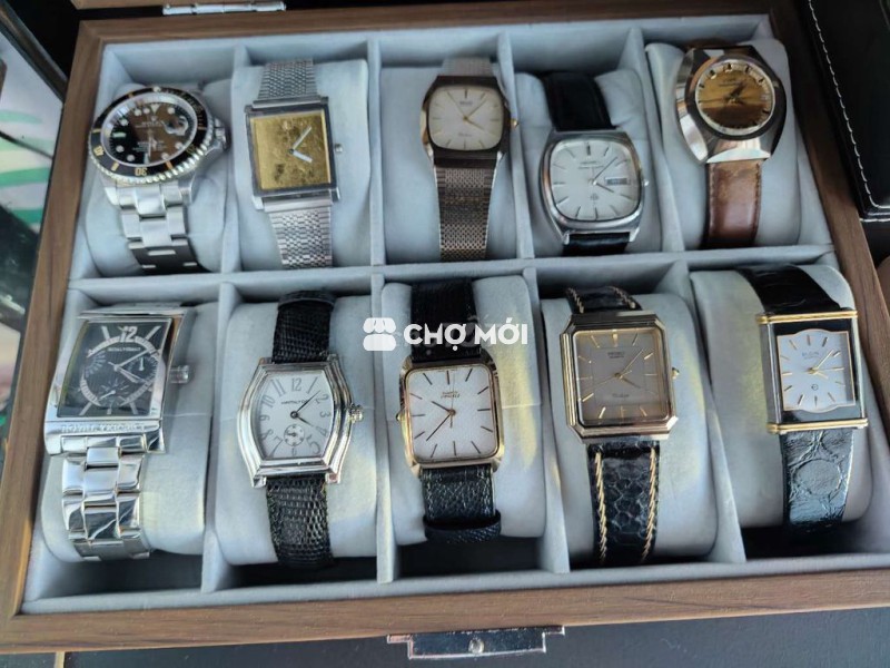 Đồng hồ đeo tay Seiko