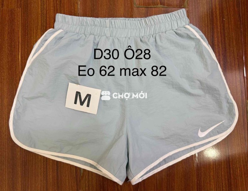 Quần sọt thể thao Nike Nữ size M