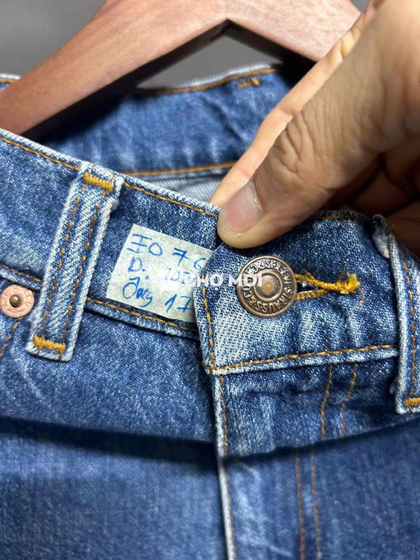 Quần jean Levis nam vải jean