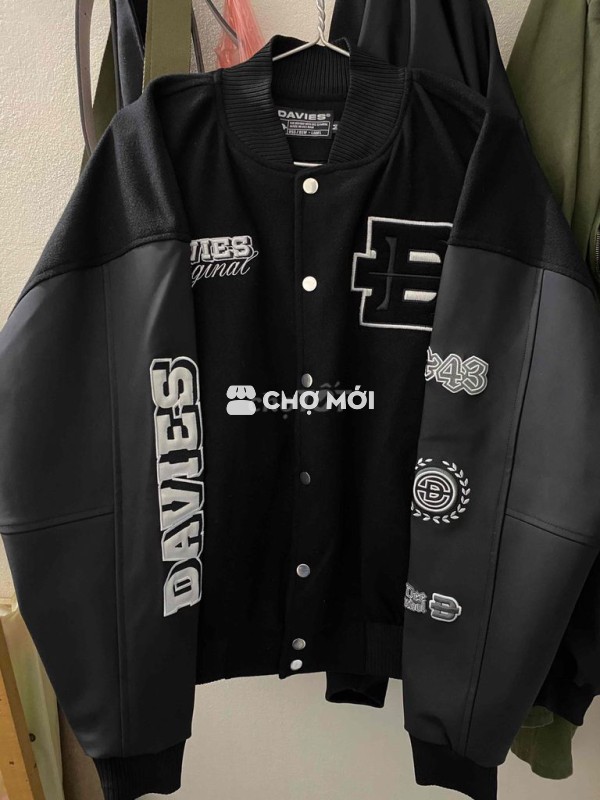 Áo khoác Davies size M (like new 99%)