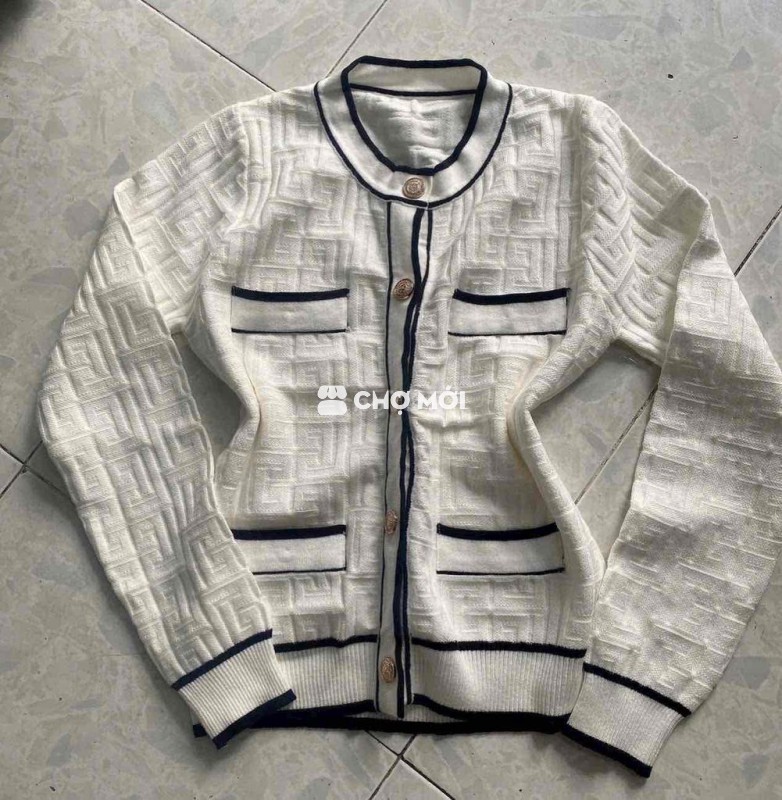 Áo cagidan thời trang cho nữ size 45-50kg giá 120k