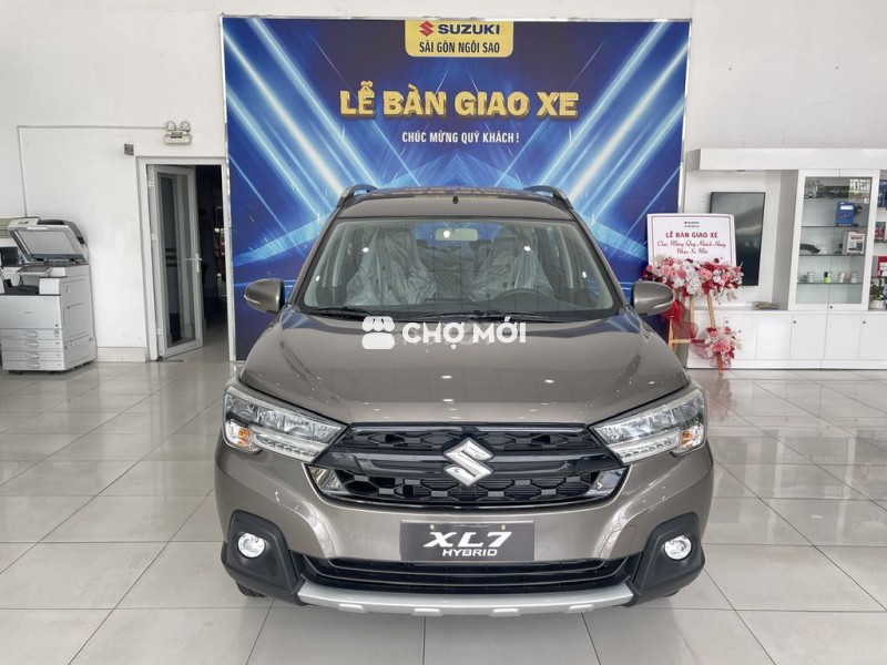 Suzuki XL7 Hybrid màu Xám