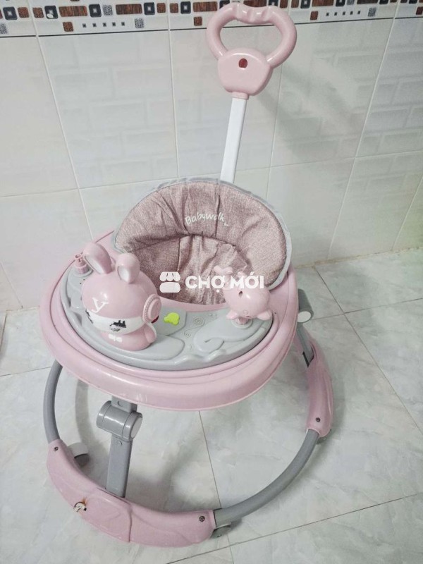 Xe tập đi cho bé