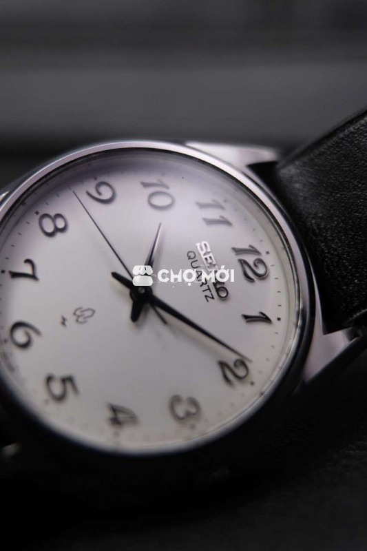 Đồng hồ Seiko số học trò nổi khối cổ điển tinh tế